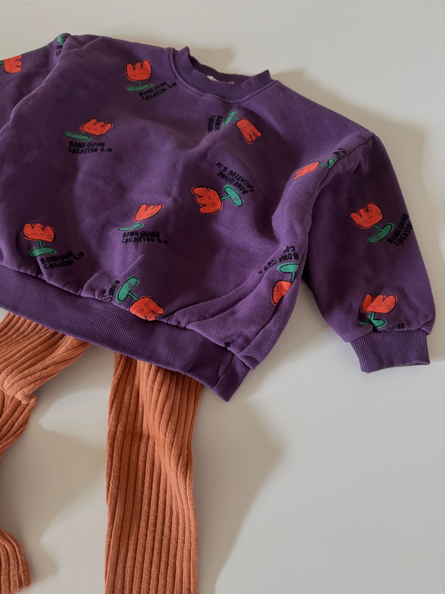 Flower fleece sweatshirt