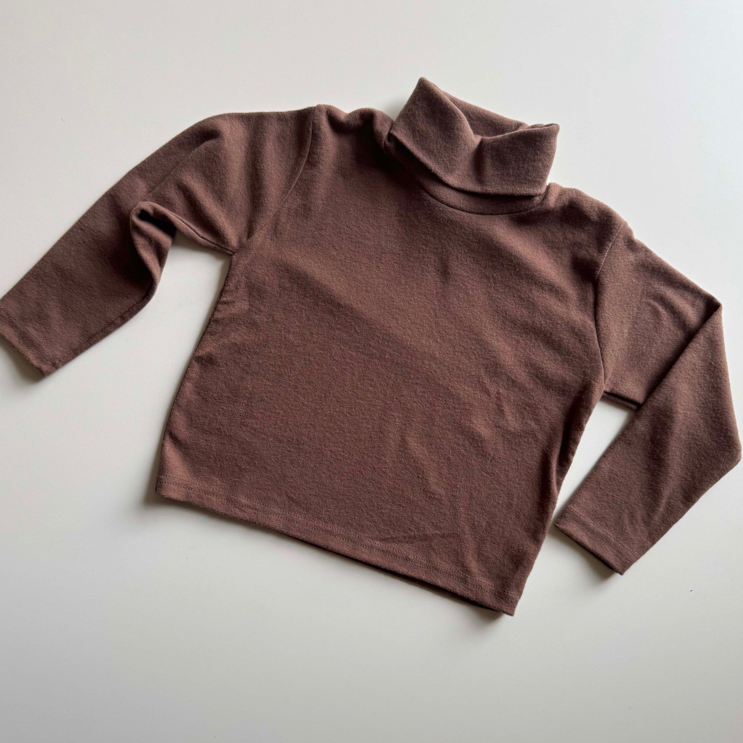 Turtleneck tee - mocha