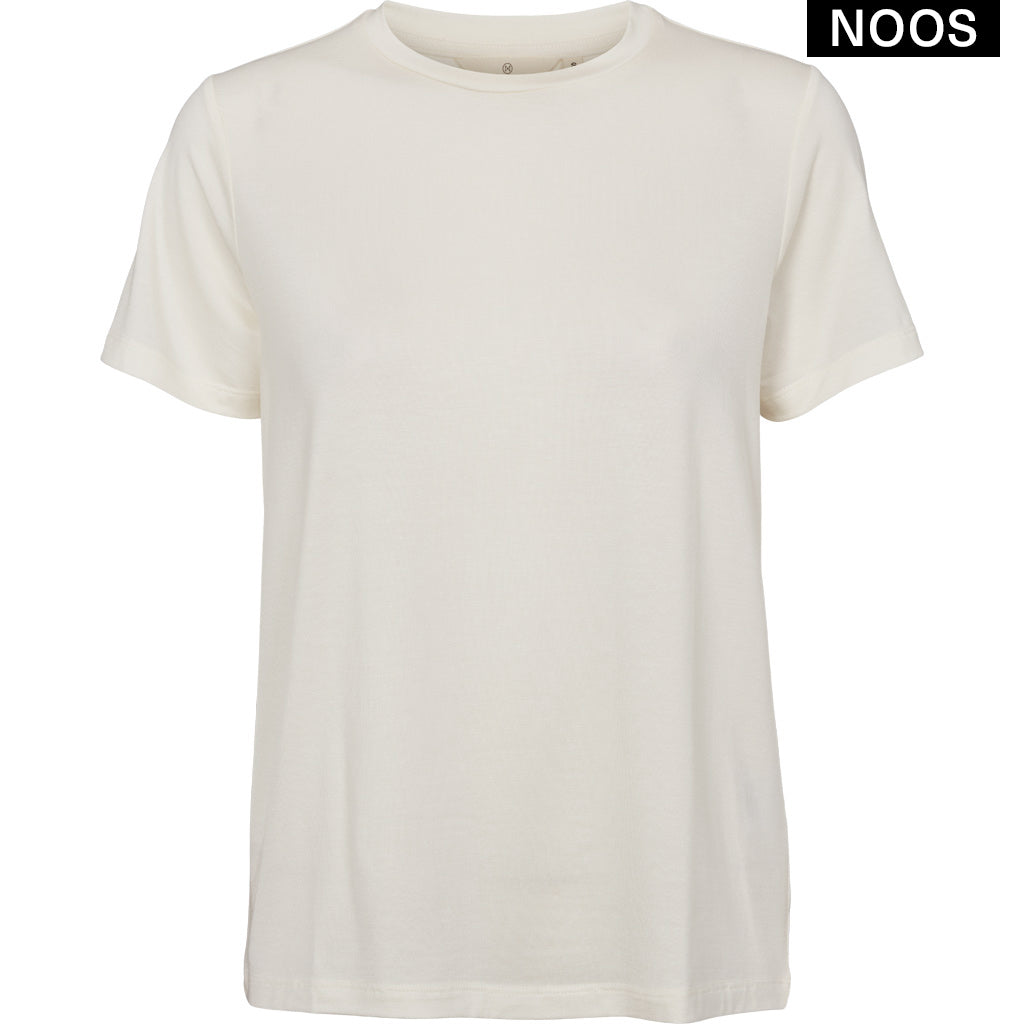 jolanda - tee