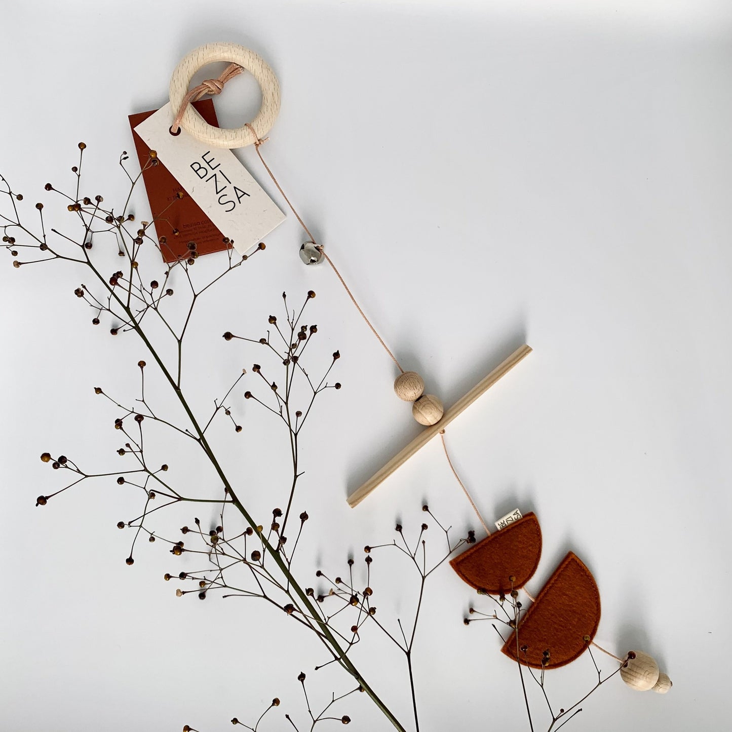 rubra - mobile / wall hanging