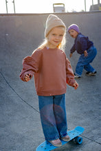Afbeelding in Gallery-weergave laden, lux sweater - punch
