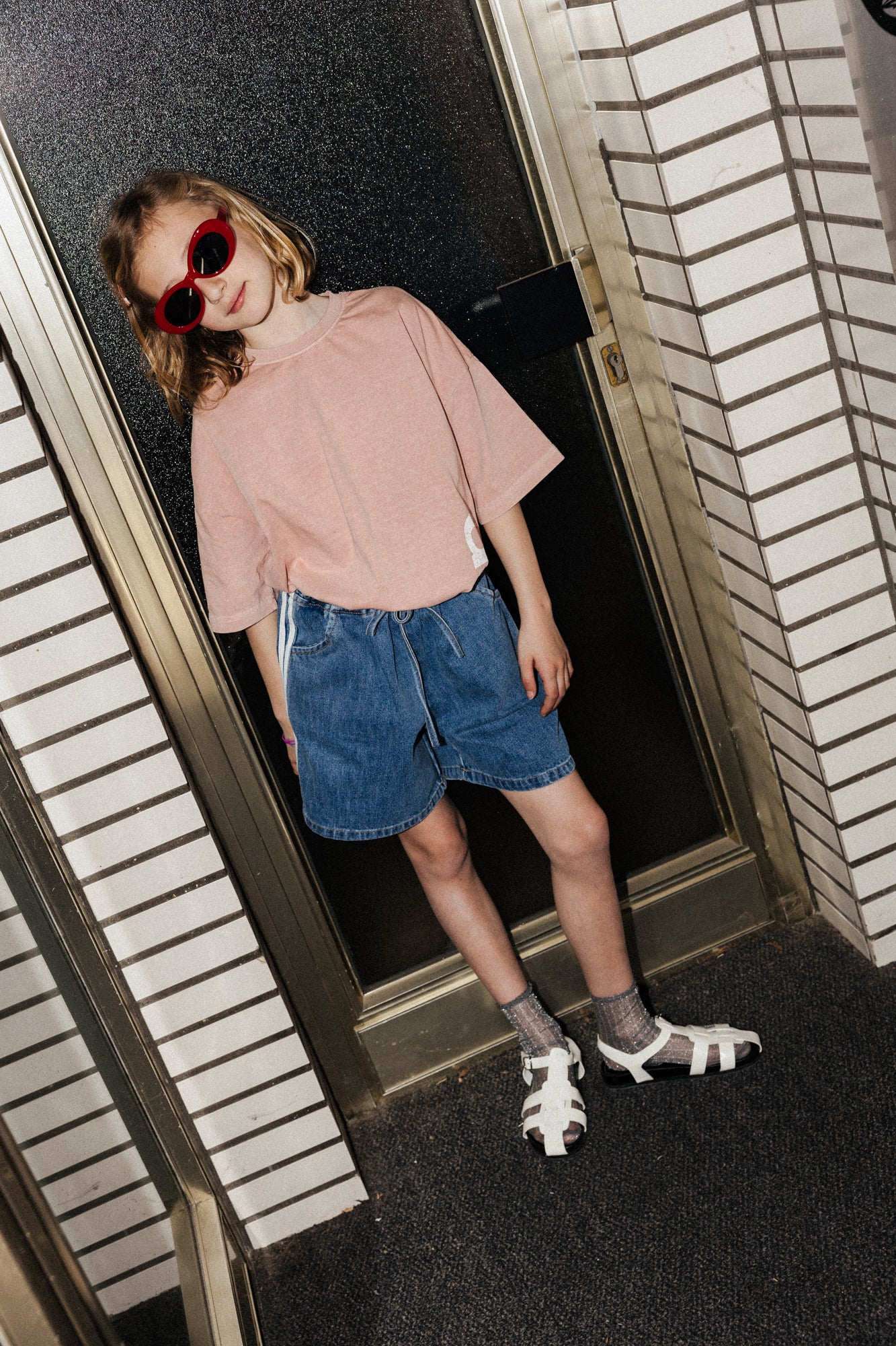 Double line denim shorts
