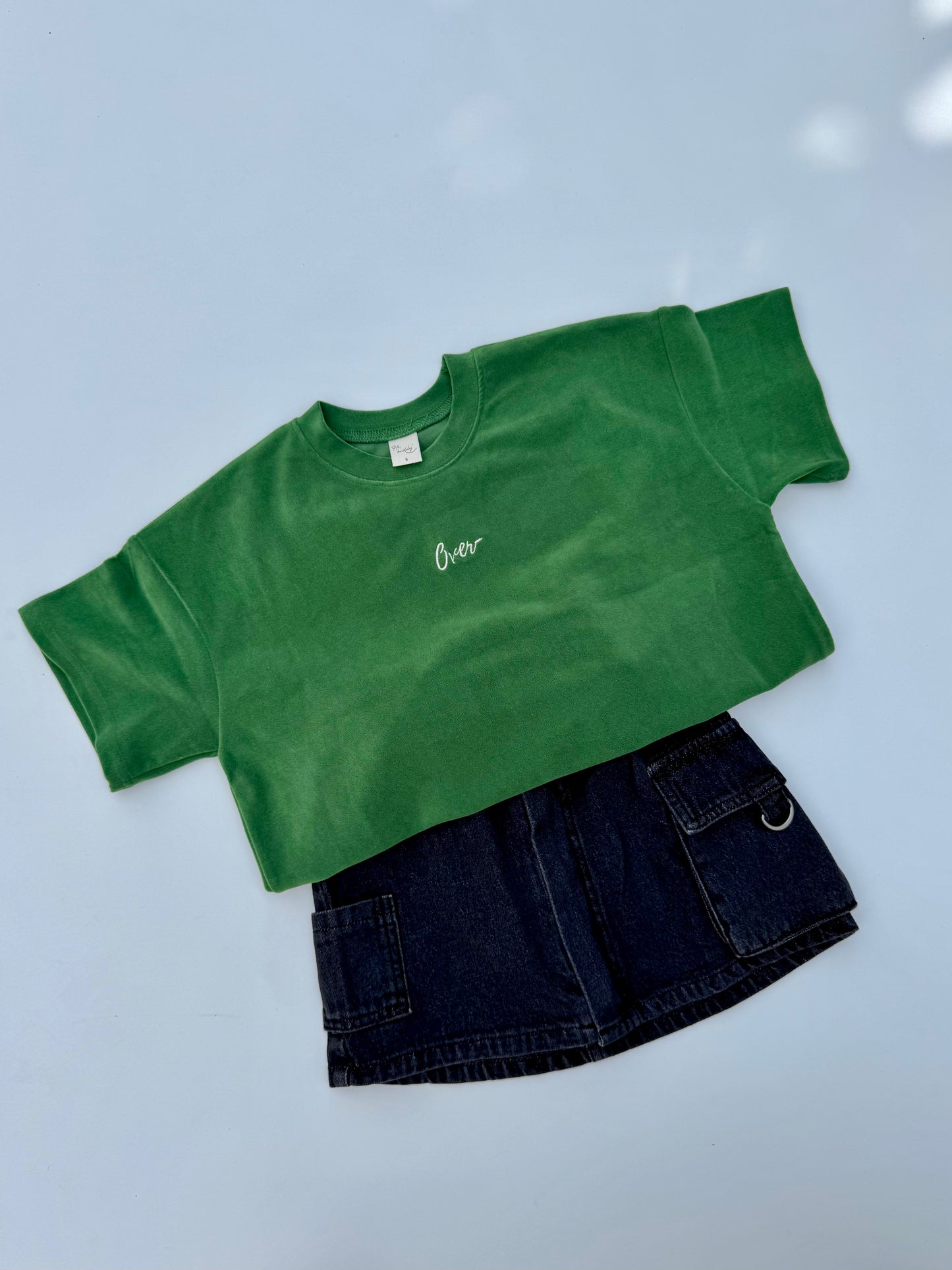 Over velvet tee - green
