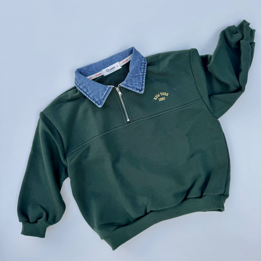 Denim collar zip sweatshirt