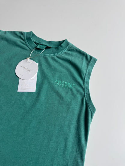 Sleeveless top - green