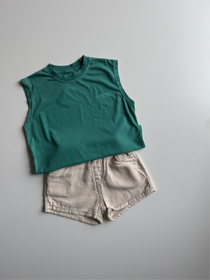 Sleeveless top - green