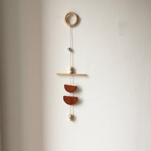 Afbeelding in Gallery-weergave laden, rubra - mobile / wall hanging
