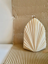 Afbeelding in Gallery-weergave laden, the shell XL
