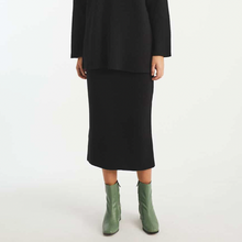 Afbeelding in Gallery-weergave laden, Albers - knitted skirt - black
